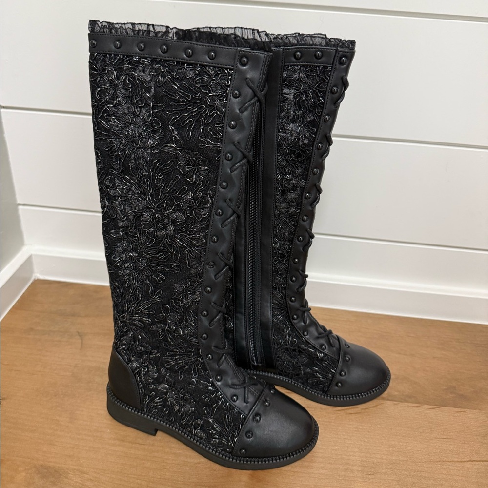 NWOT Trish Scully Gramercy Boots